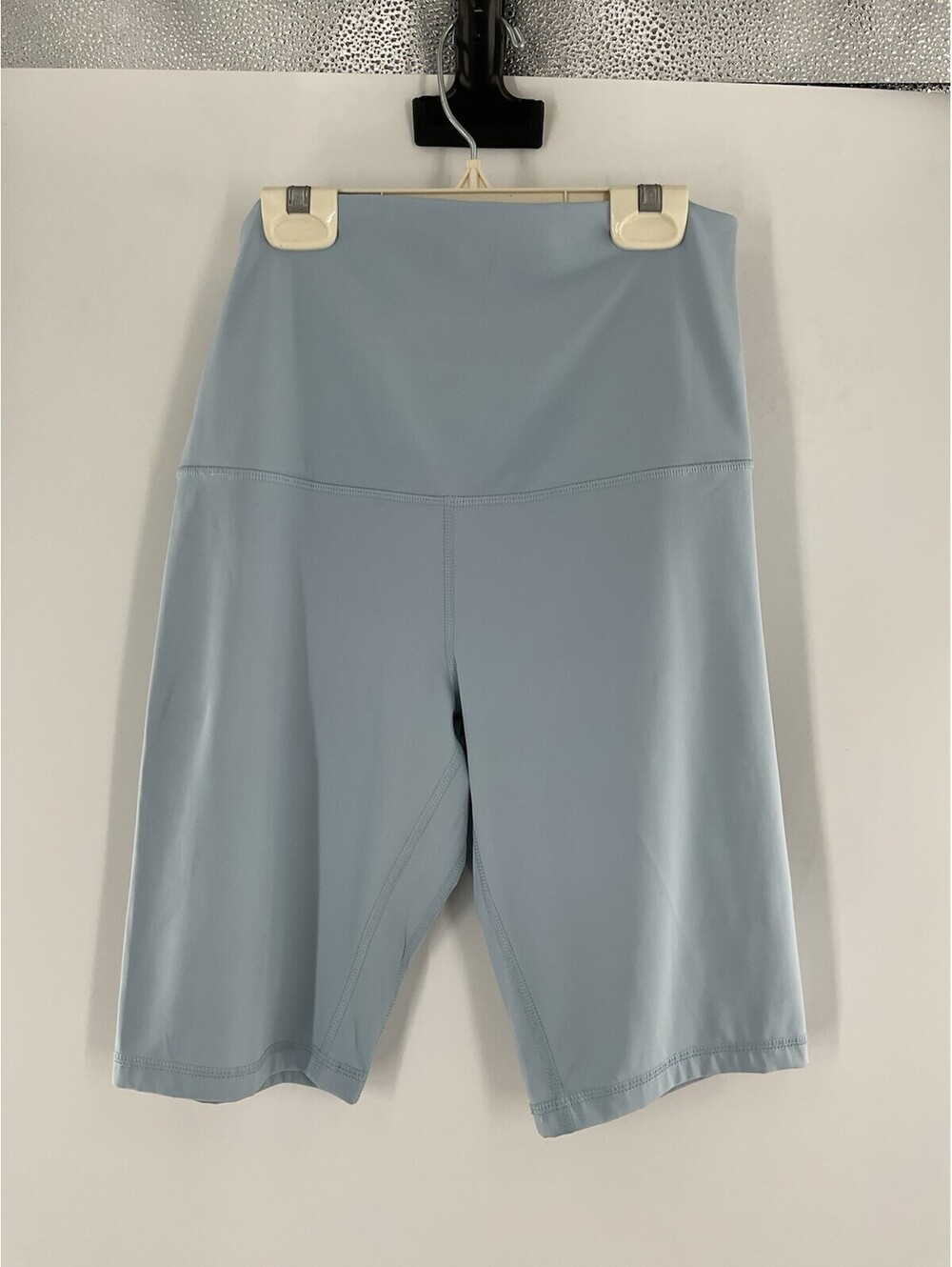 Fiestar Women’s Size Large Biker Shorts Light Blue Excellent Condition 142